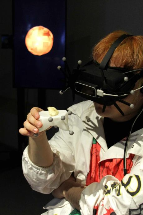 Aerobanquets RMX: A Multi-Sensory Dining Experience in Mixed Reality